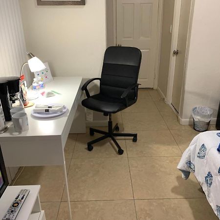 Cute, Cozy Mother-In-Law Suite In The Heart Of Miami Exteriör bild